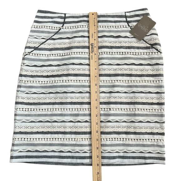 Anthropologie Tabitha Striped Lace Trim Pencil Skirt - Size 6 - Picture 12 of 12